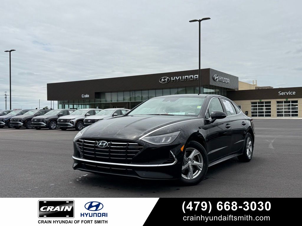 Phantom Black 2022 Hyundai Sonata Sedan Front-Wheel Drive 8-Speed Automatic