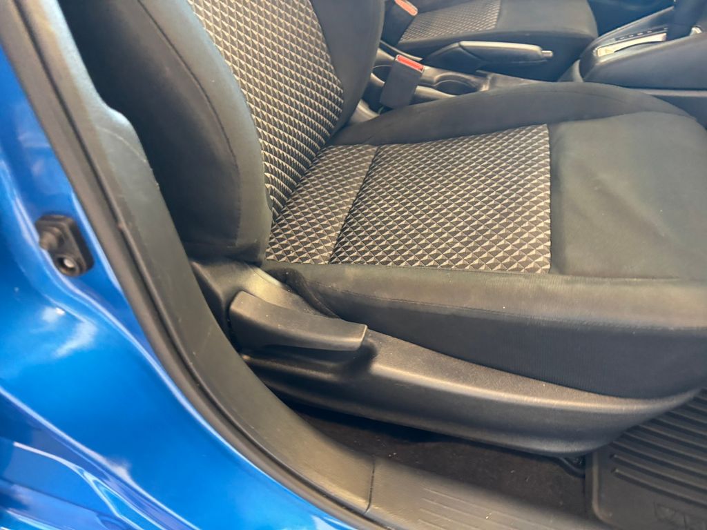 2022 Nissan Versa 1.6 S