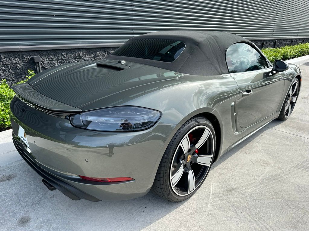 2023 Porsche 718 Boxster GTS 9