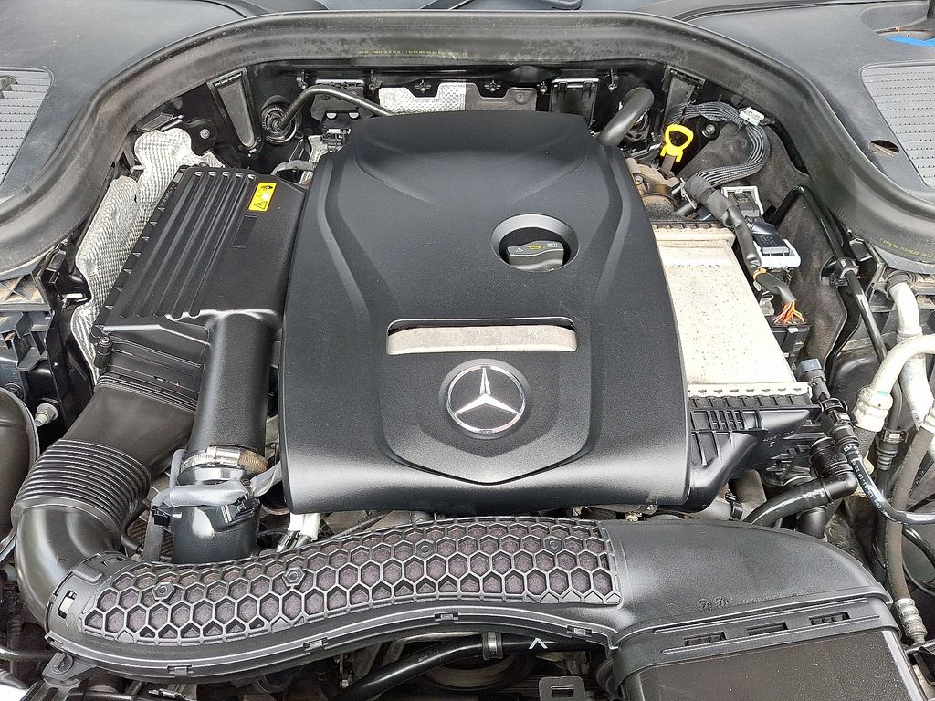 Thumbnail: 2019 Mercedes-Benz GLC - 28