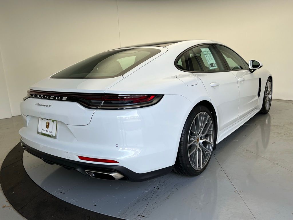 2022 Porsche Panamera Platinum 21