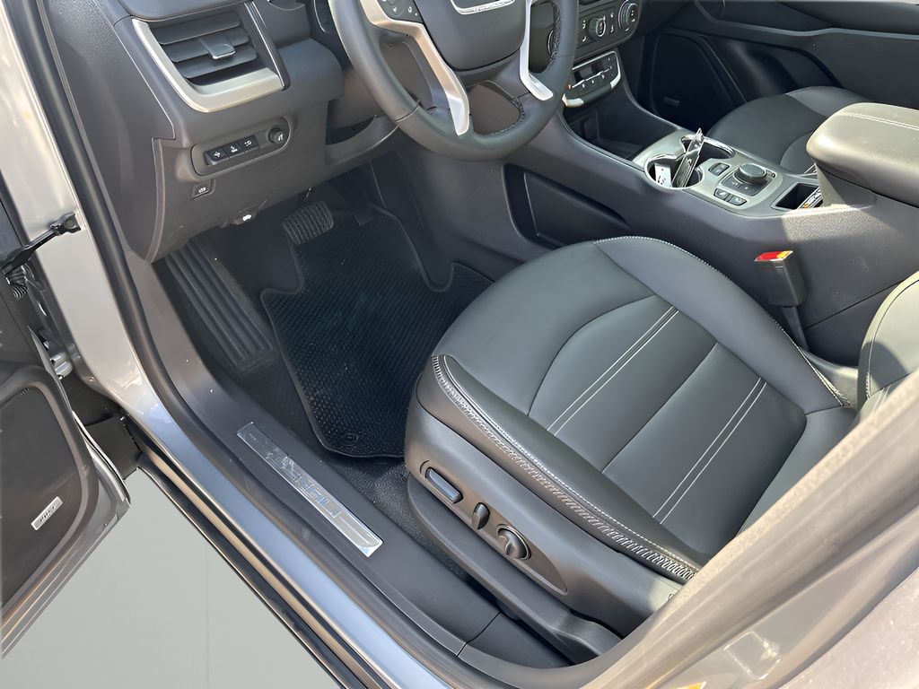 Used Car 2024 Gmc Terrain  Denali For Sale Under $35,000 In Austin, Texas