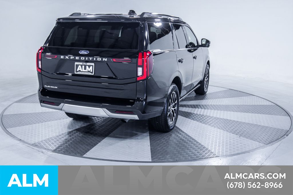 Used 2025 Black Ford Platinum image 9
