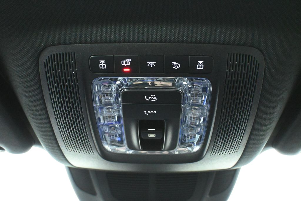 Thumbnail: 2026 Mercedes-Benz GLE - 16