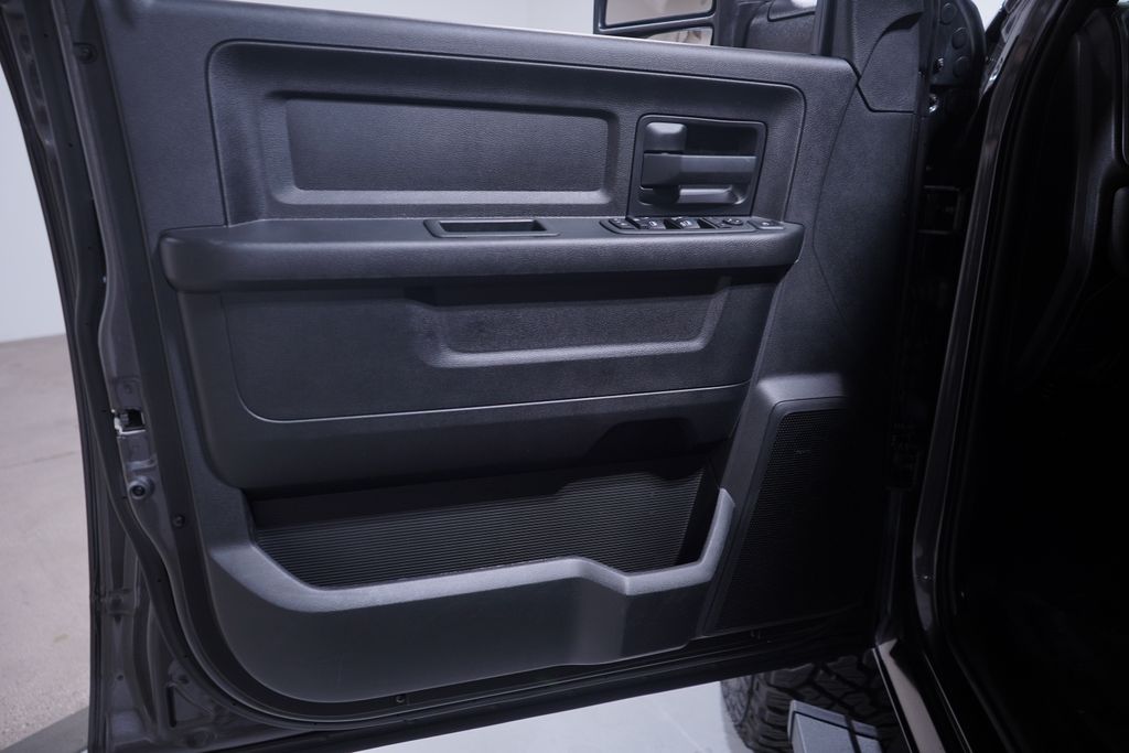2024 RAM 2500 Tradesman 16