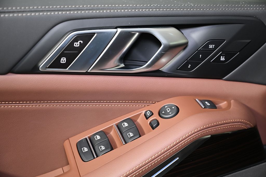 Thumbnail: 2026 BMW X5 - 22