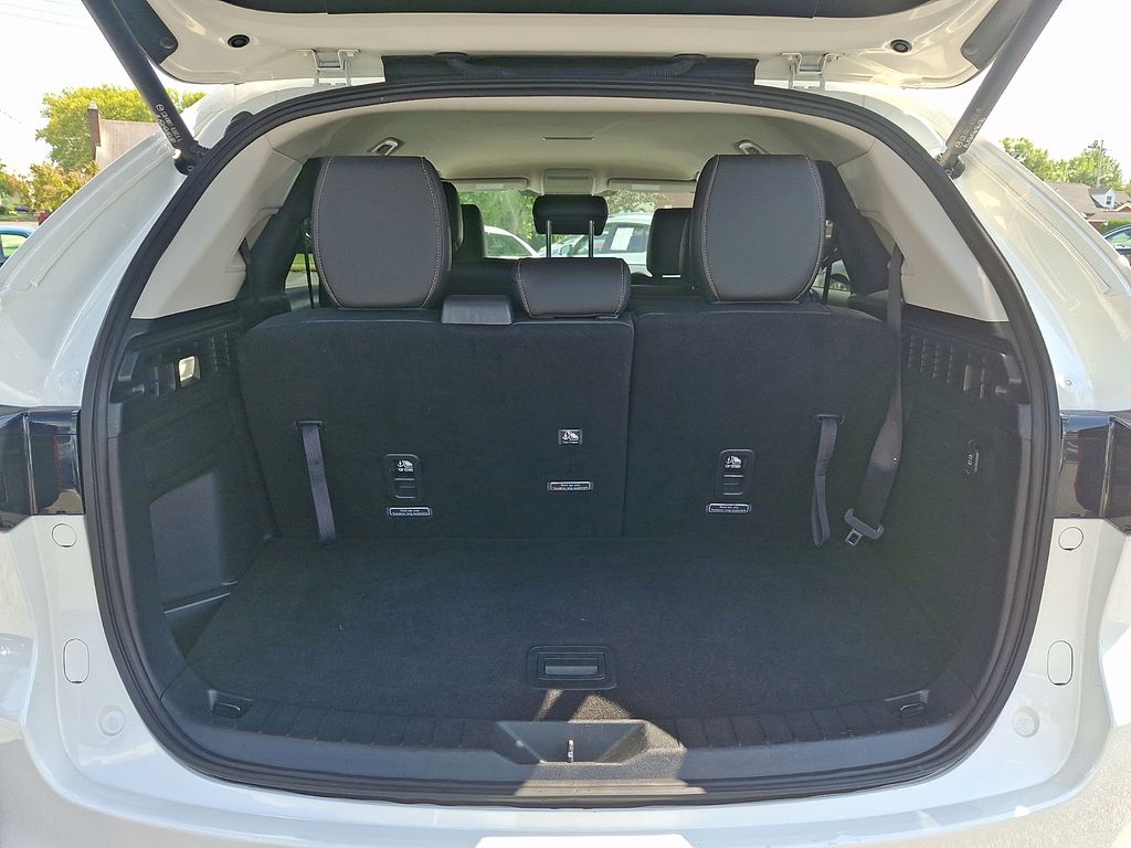2025 Mazda CX-90 3.3 Turbo Select White at South Hills Kia