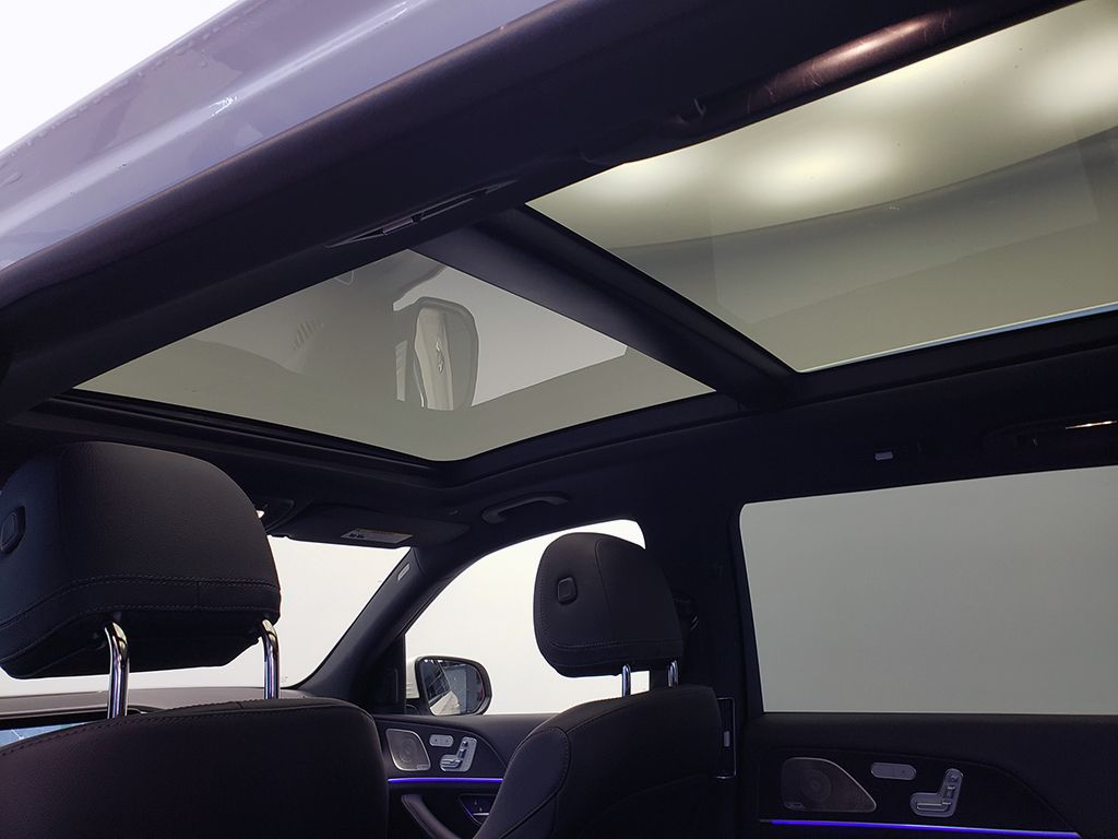 Thumbnail: 2023 Mercedes-Benz GLS - 23