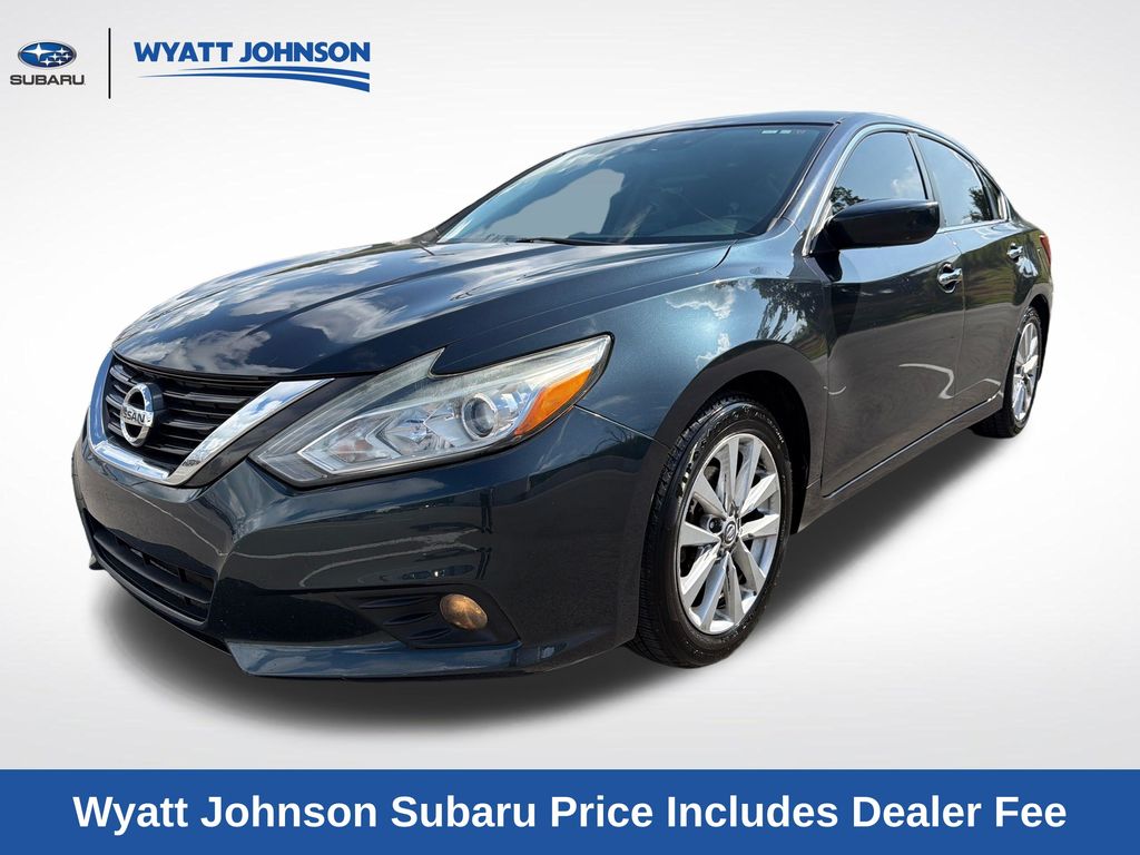  2017 Nissan Altima 2.5 SV   