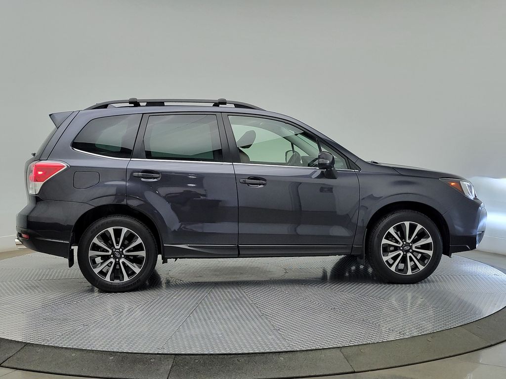 Thumbnail: 2018 Subaru Forester - 6