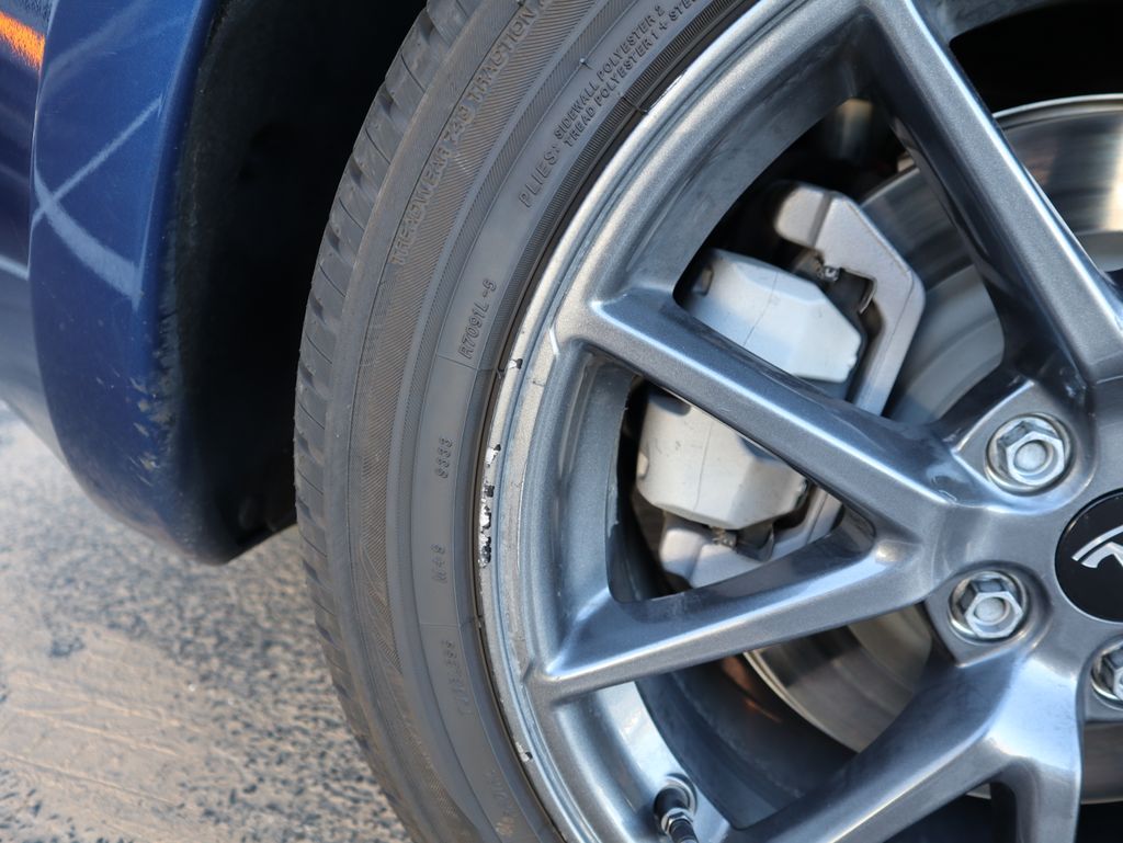 Thumbnail: 2022 Tesla Model 3 - 31