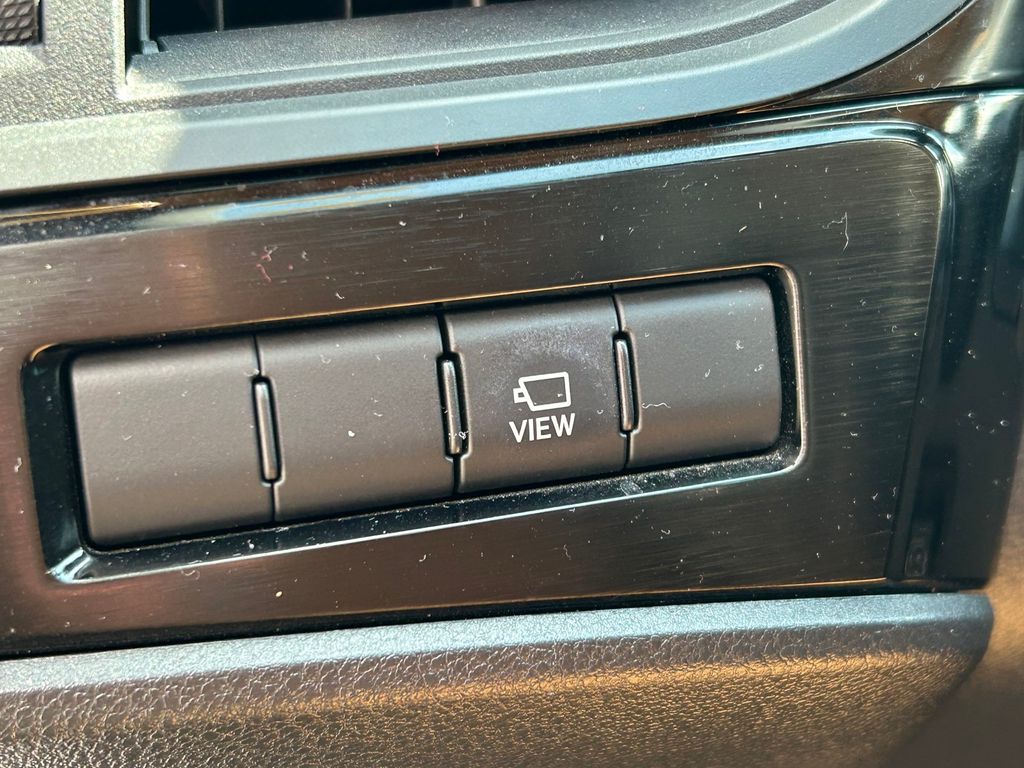 Used 2022 Lexus ES Sedan