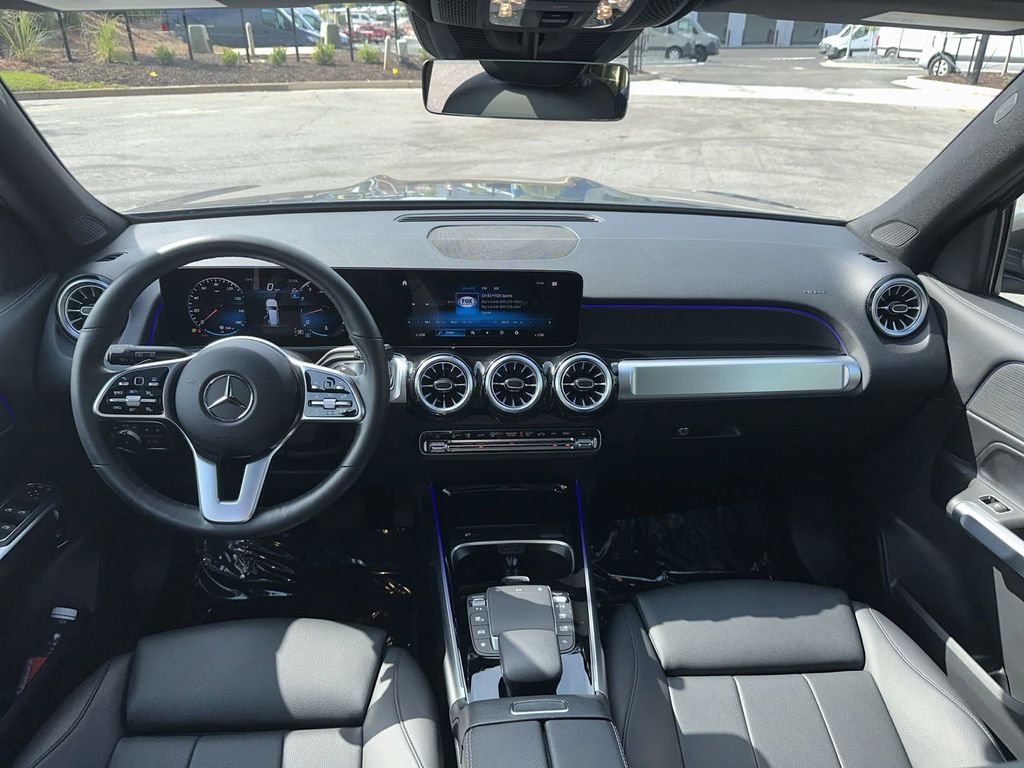 2023 Mercedes-Benz GLB GLB 250 24