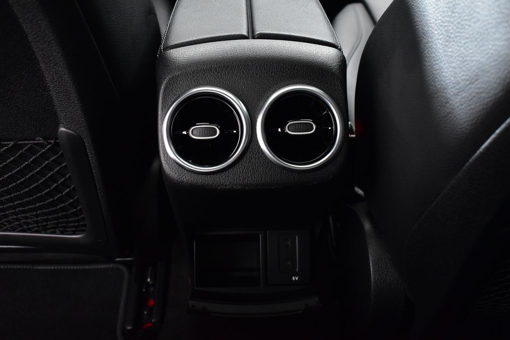 Thumbnail: 2019 Mercedes-Benz A-Class - 32