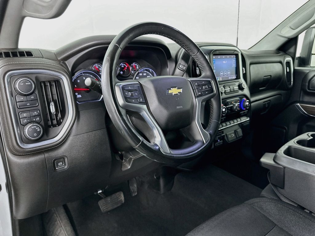 Thumbnail: 2023 Chevrolet Silverado 2500 - 9