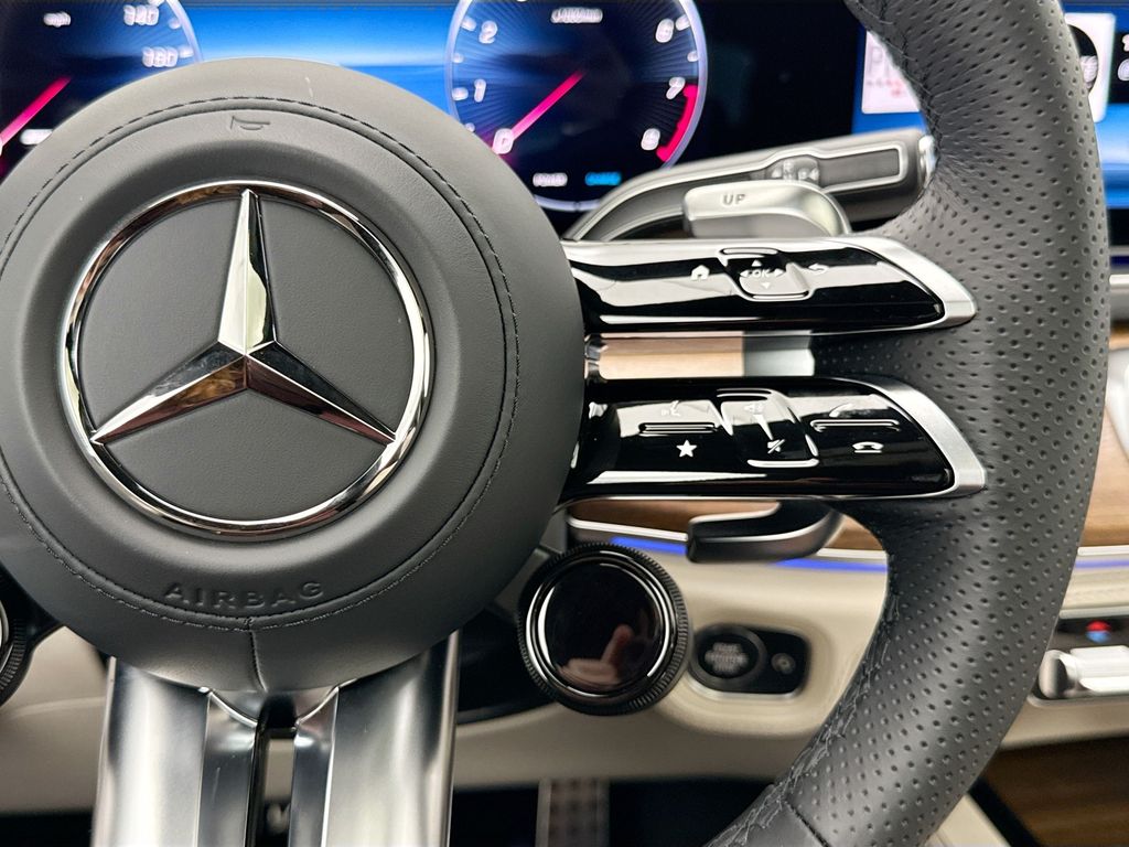 Thumbnail: 2026 Mercedes-Benz GLE - 12