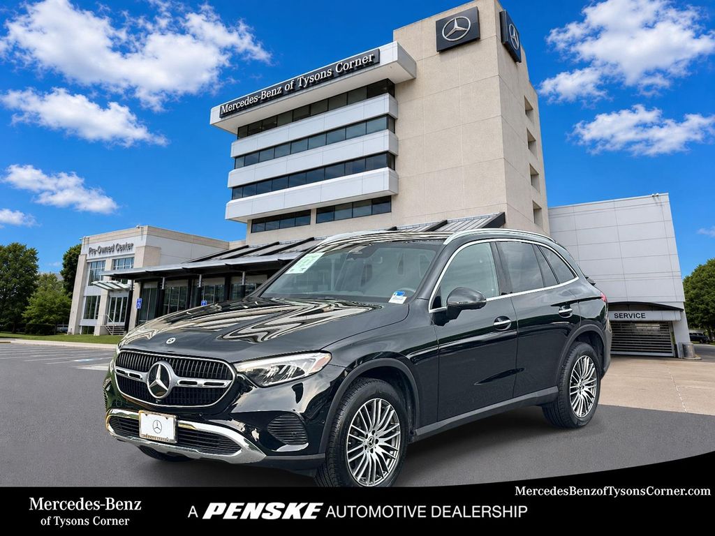 Thumbnail: 2025 Mercedes-Benz GLC - 1