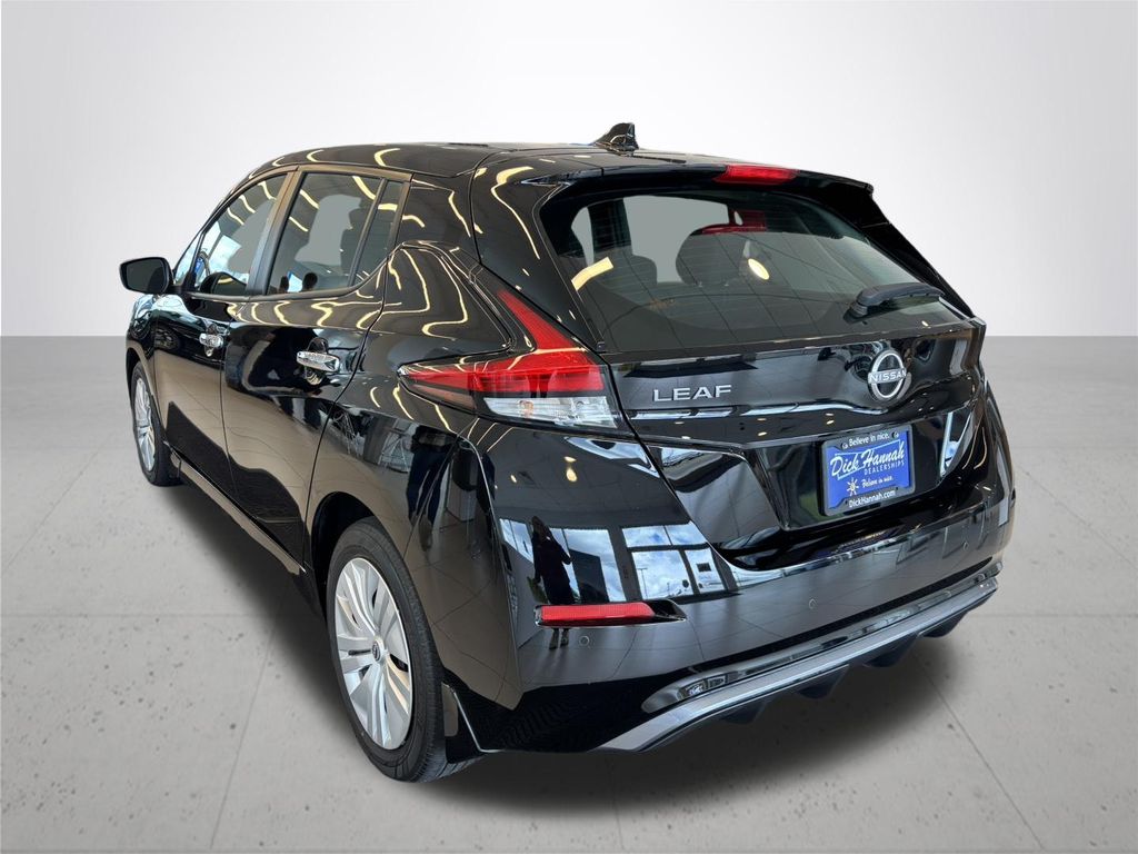 2024 Nissan Leaf S