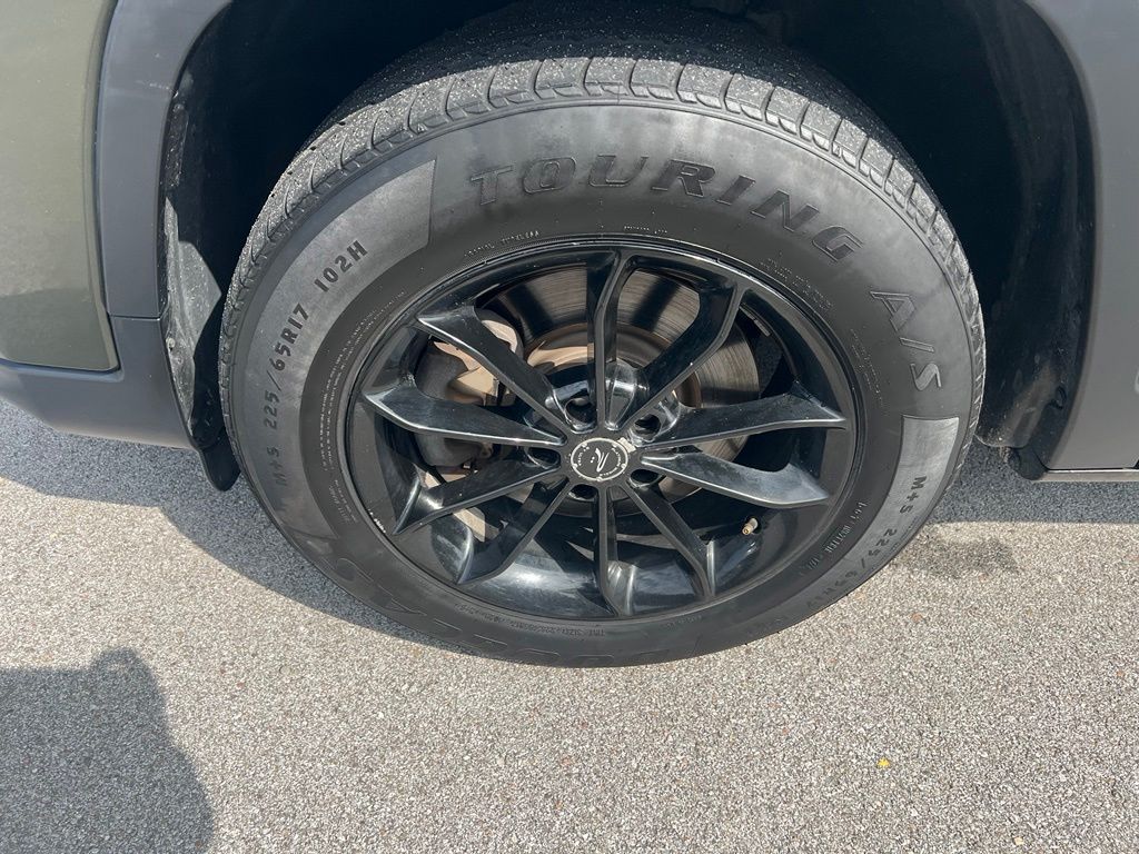 Used 2020 Jeep Cherokee SUV