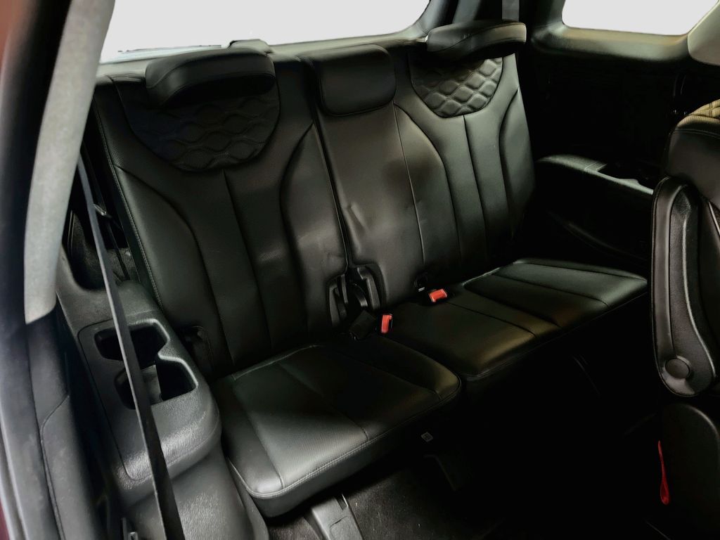 Used 2022 Sierra Burgundy Hyundai Limited image 29