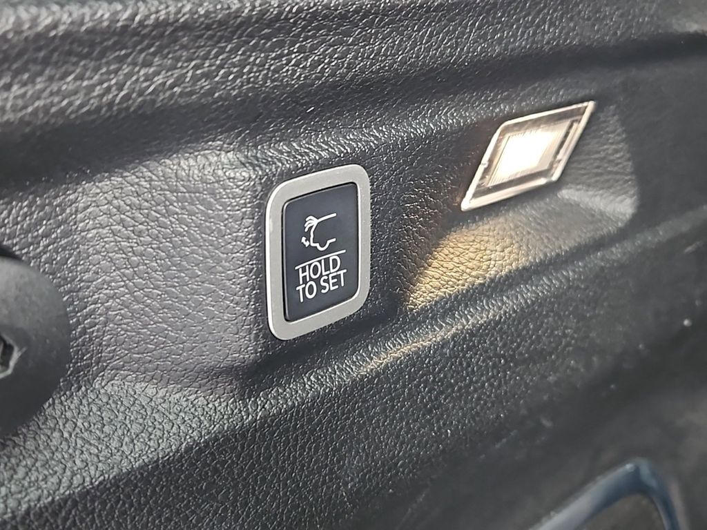 2021 Jeep Grand Cherokee L Limited photo