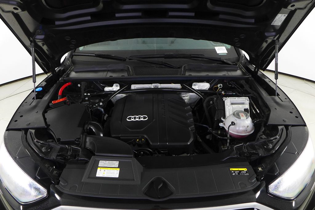 Thumbnail: 2023 Audi Q5 - 6