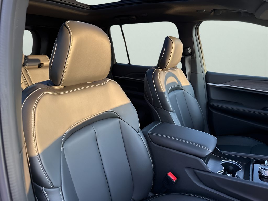 New Car 2025 Jeep Grand Cherokee  Limited For Sale Under $60,000 In Austin, Texas