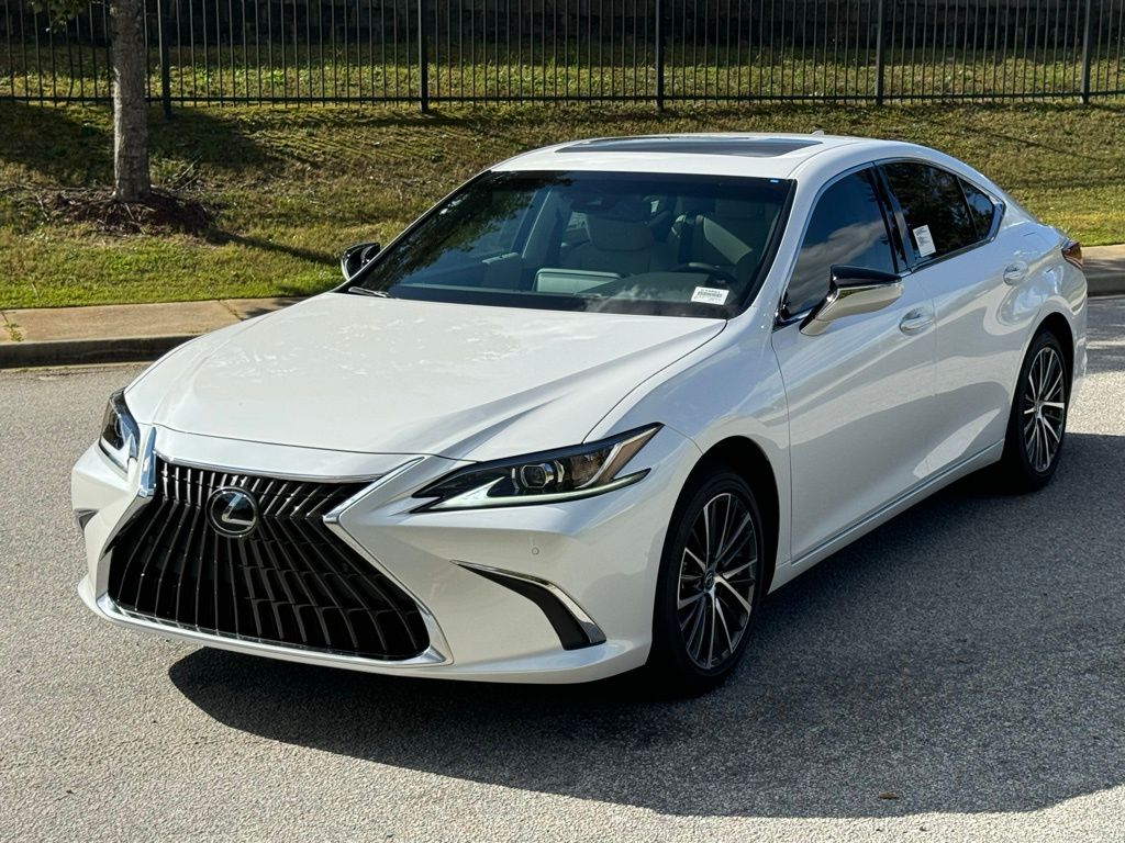 2025 Lexus ES 350 9