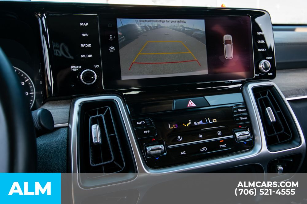2022 Kia Sorento S photo 29