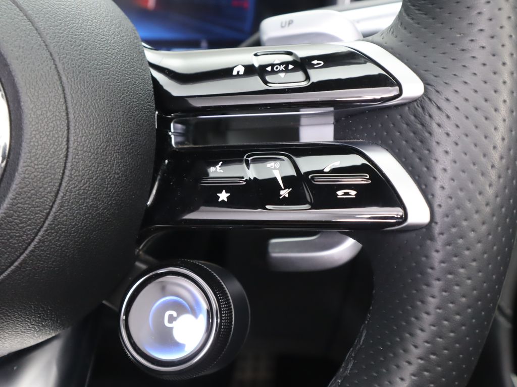 Thumbnail: 2022 Mercedes-Benz SL-Class - 20