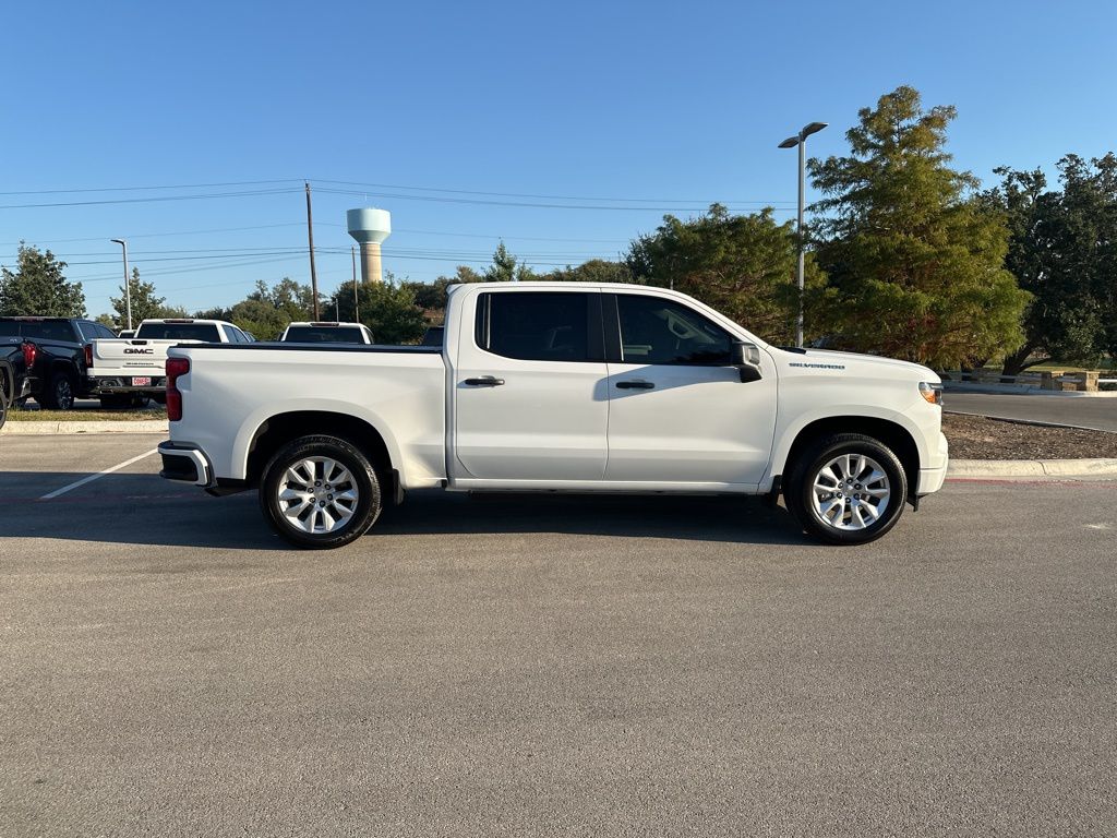 Used Car 2022 Chevrolet Silverado 1500  Custom For Sale Under $35,000 In Austin, Texas