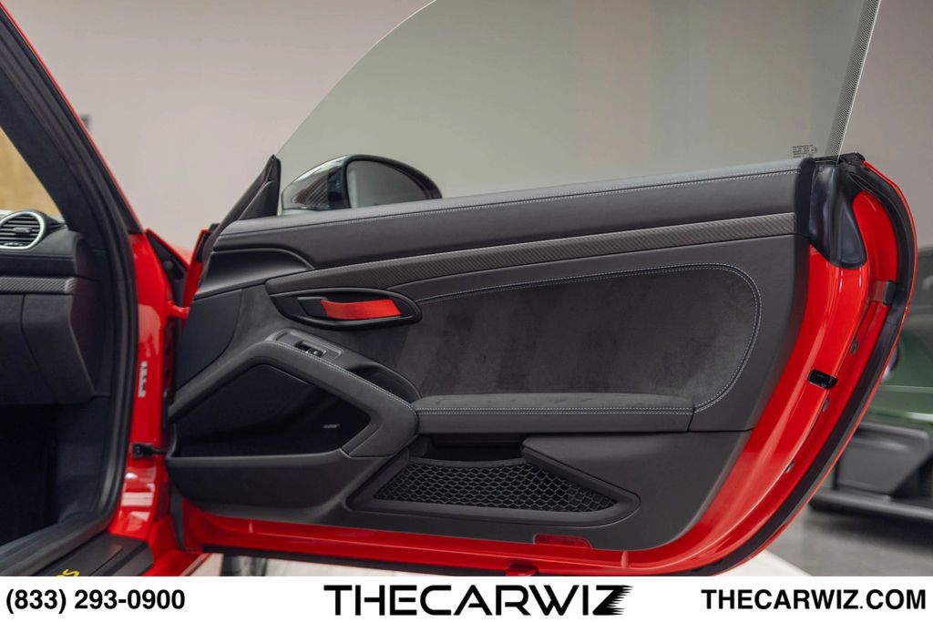 2023 Porsche 718 Cayman