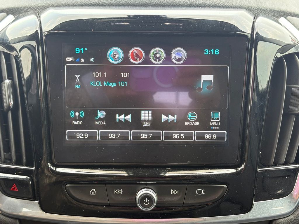 2019 Chevrolet Traverse 3LT White at DeMontrond Mazda
