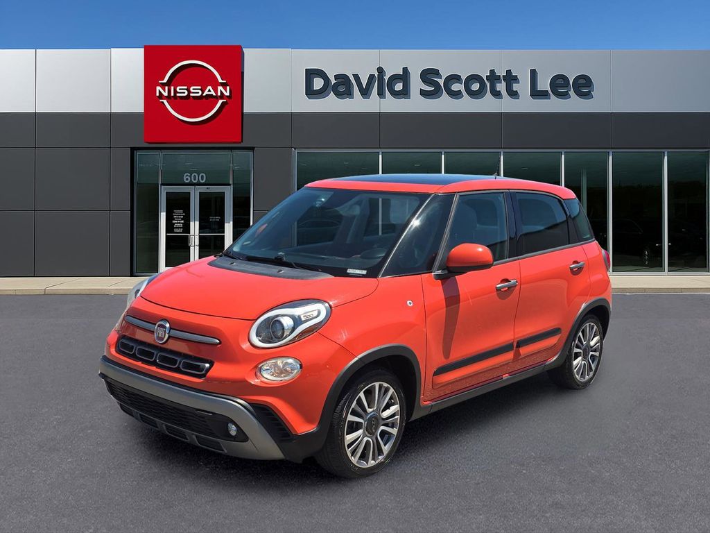 Arancia Pastello (Pastel Orange) 2019 FIAT 500L Trekking FWD Hatchback Front-Wheel Drive 6-Speed Automatic