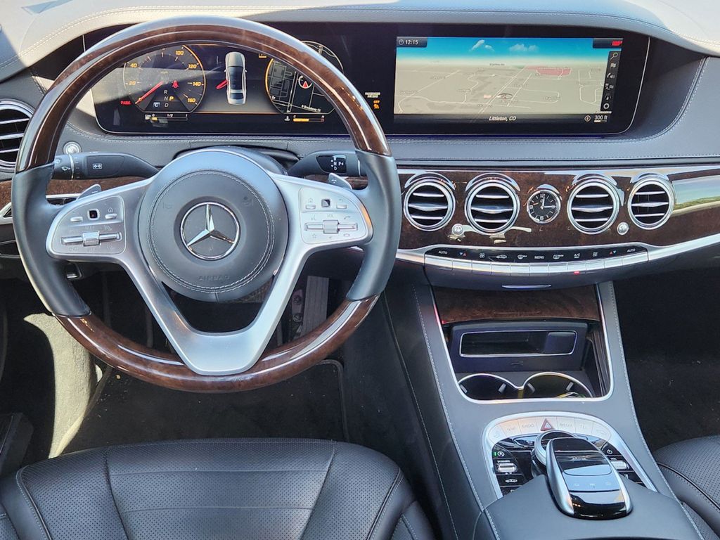 2018 Mercedes-Benz S-Class S 560 25