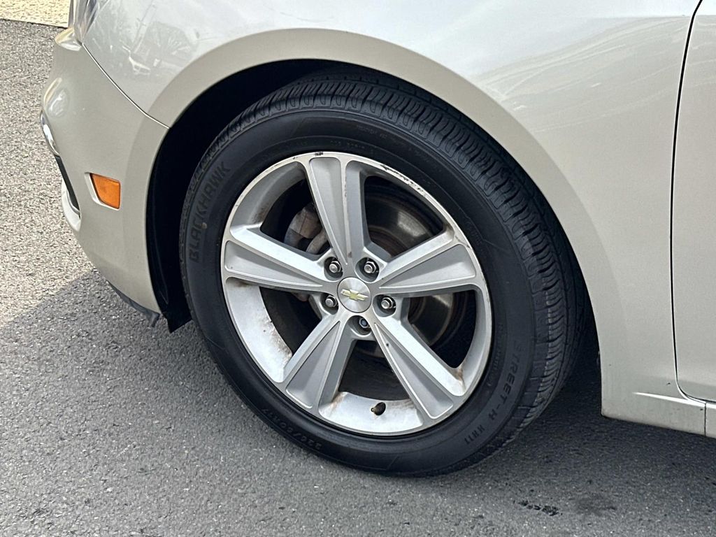 Thumbnail: 2016 Chevrolet Cruze - 15