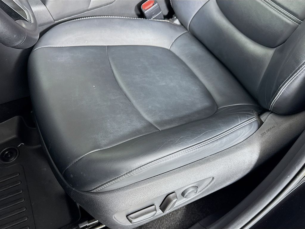 Used Car 2021 Toyota Rav4  Xle Premium For Sale Under $30,000 In Austin, Texas