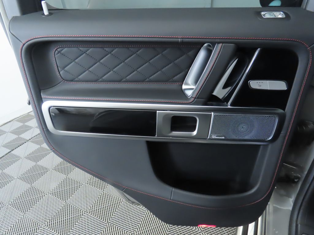 Thumbnail: 2022 Mercedes-Benz G-Class - 27