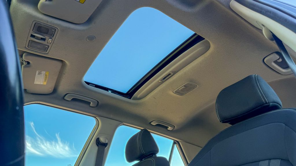 Used 2024 Hyundai Venue SEL 4D Sport Utility