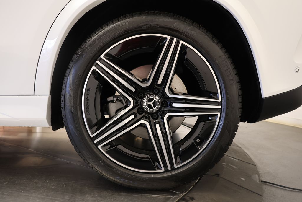 Thumbnail: 2026 Mercedes-Benz GLE - 12