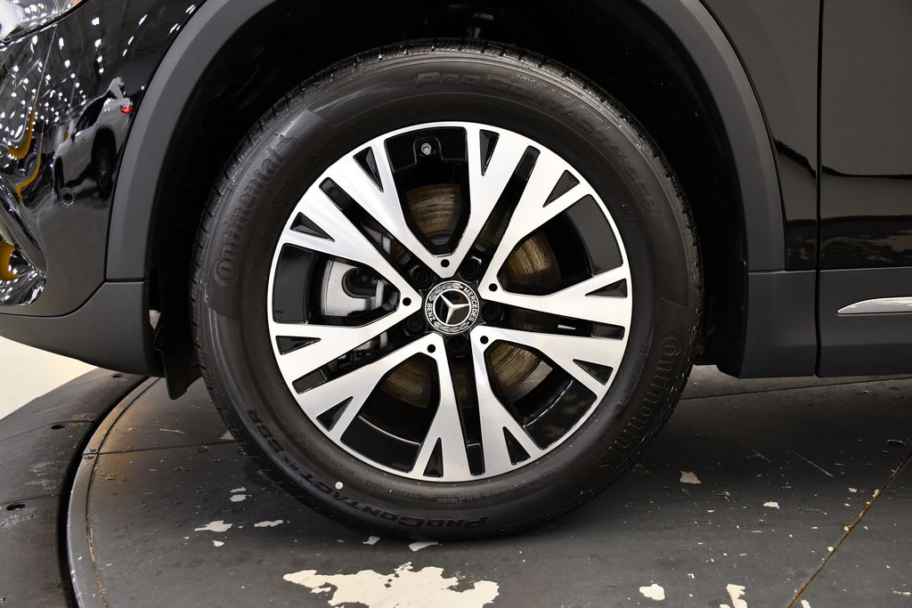 Thumbnail: 2025 Mercedes-Benz GLA - 13