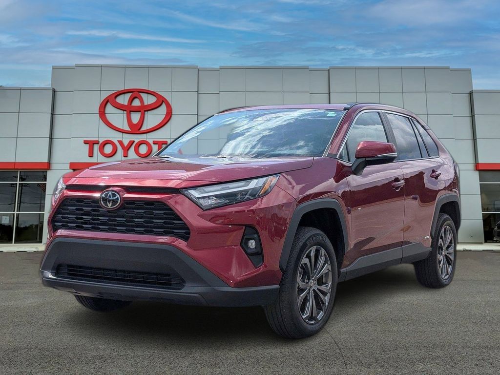 2025 Toyota RAV4 Hybrid XLE Premium AWD