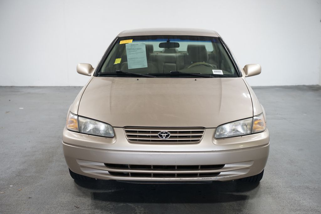 Thumbnail: 1997 Toyota Camry - 2