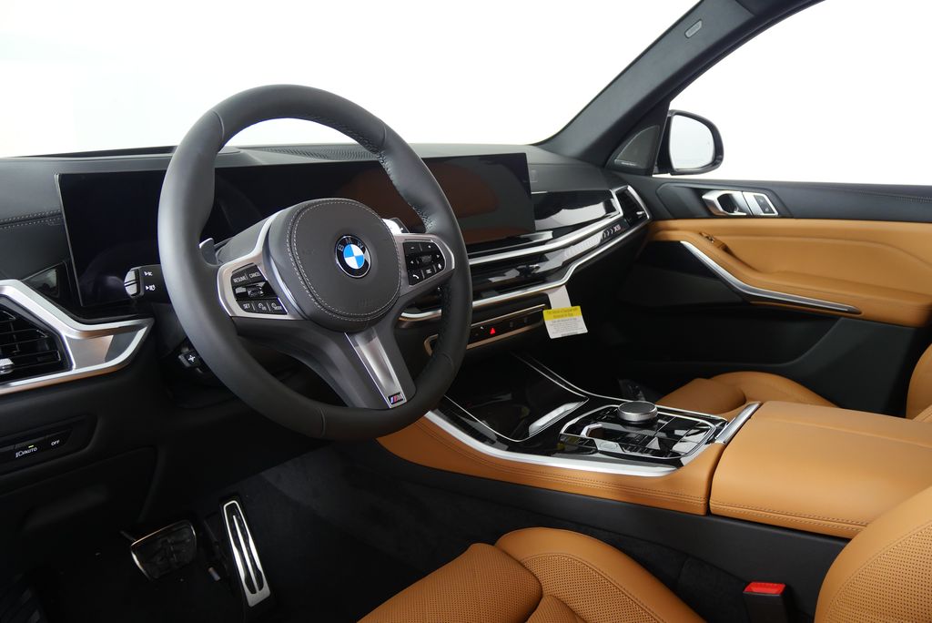 Thumbnail: 2026 BMW X5 - 13
