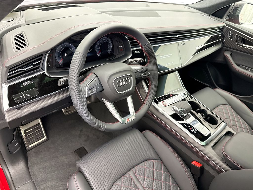 Thumbnail: 2026 Audi SQ8 - 10