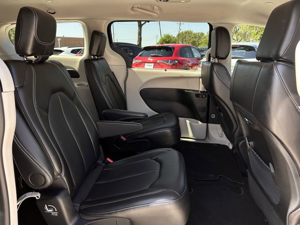 car-gallery-32