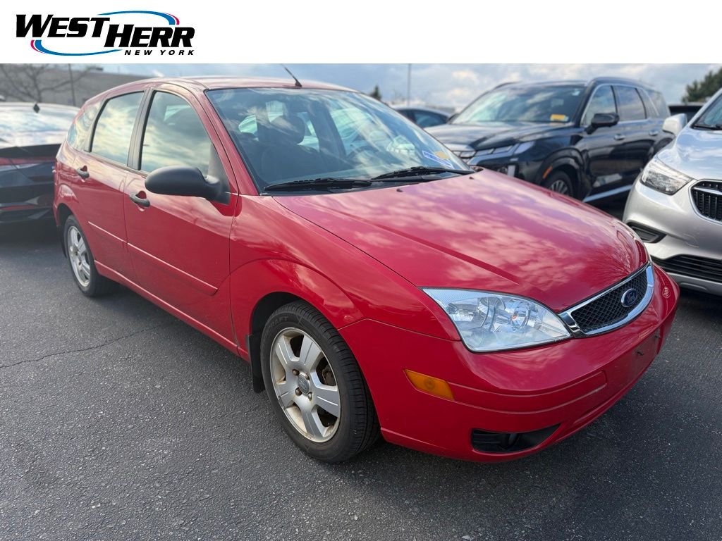 Pre-Owned 2005 Ford Focus ZX5 4D Hatchback in #HW25S041A | West