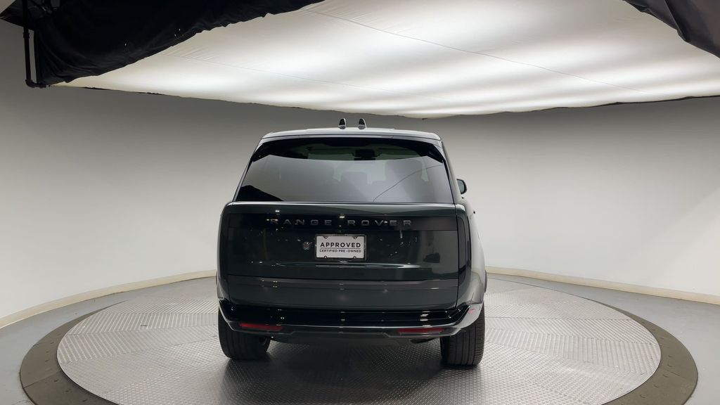 Thumbnail: 2025 Land Rover Range Rover - 3