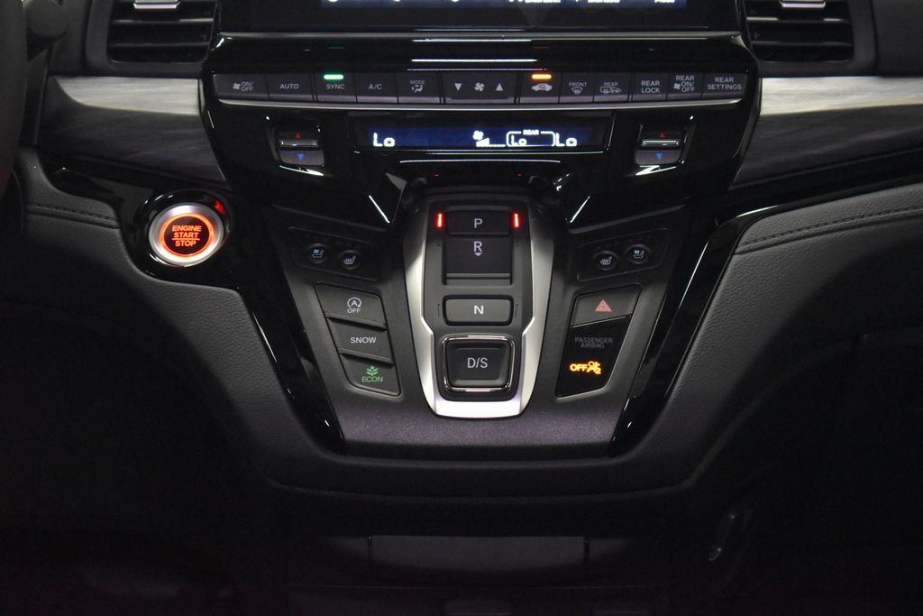 Thumbnail: 2026 Honda Odyssey - 12