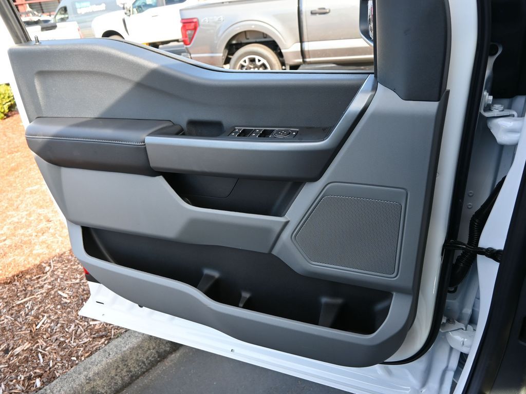 2025 Ford F-250 Super Duty XLT